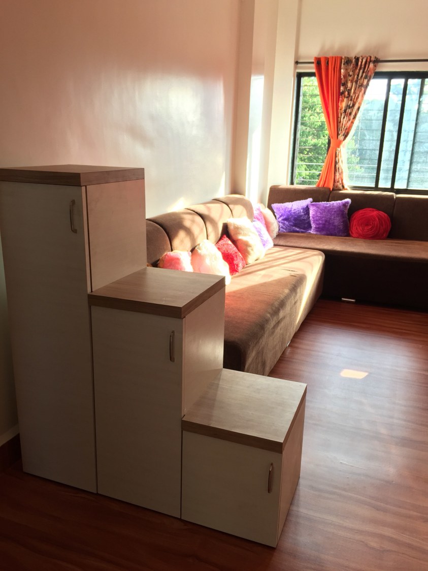Dazzling Off-White by Supriya Shahu Jadhav Contemporary | Interior Design Photos & Ideas