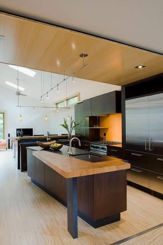 Wood Theme Open Island Modular Kitchen by Ganpat mistry Modular-kitchen Modern | Interior Design Photos & Ideas