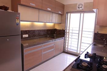 Modern Kitchen blast by Plus One Interiors Modern | Interior Design Photos & Ideas