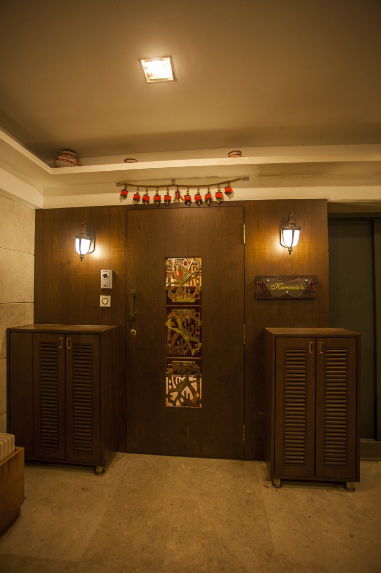 Brown Symphony by Plus One Interiors Indoor-spaces Contemporary | Interior Design Photos & Ideas