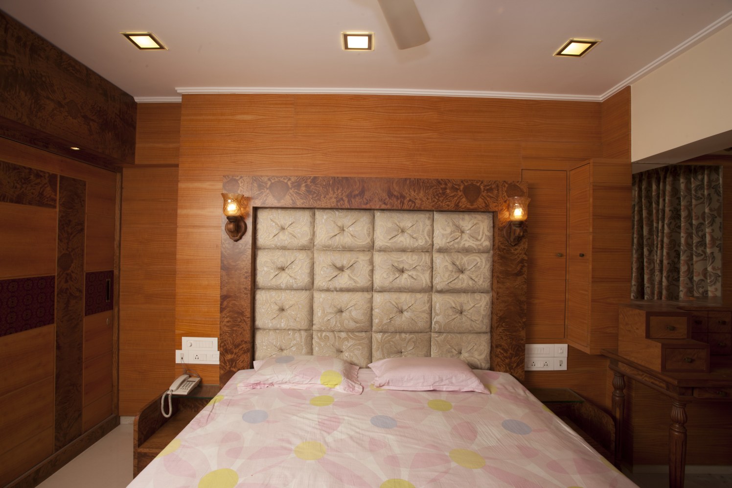 Luxurious Bedroom by Plus One Interiors Bedroom Contemporary | Interior Design Photos & Ideas