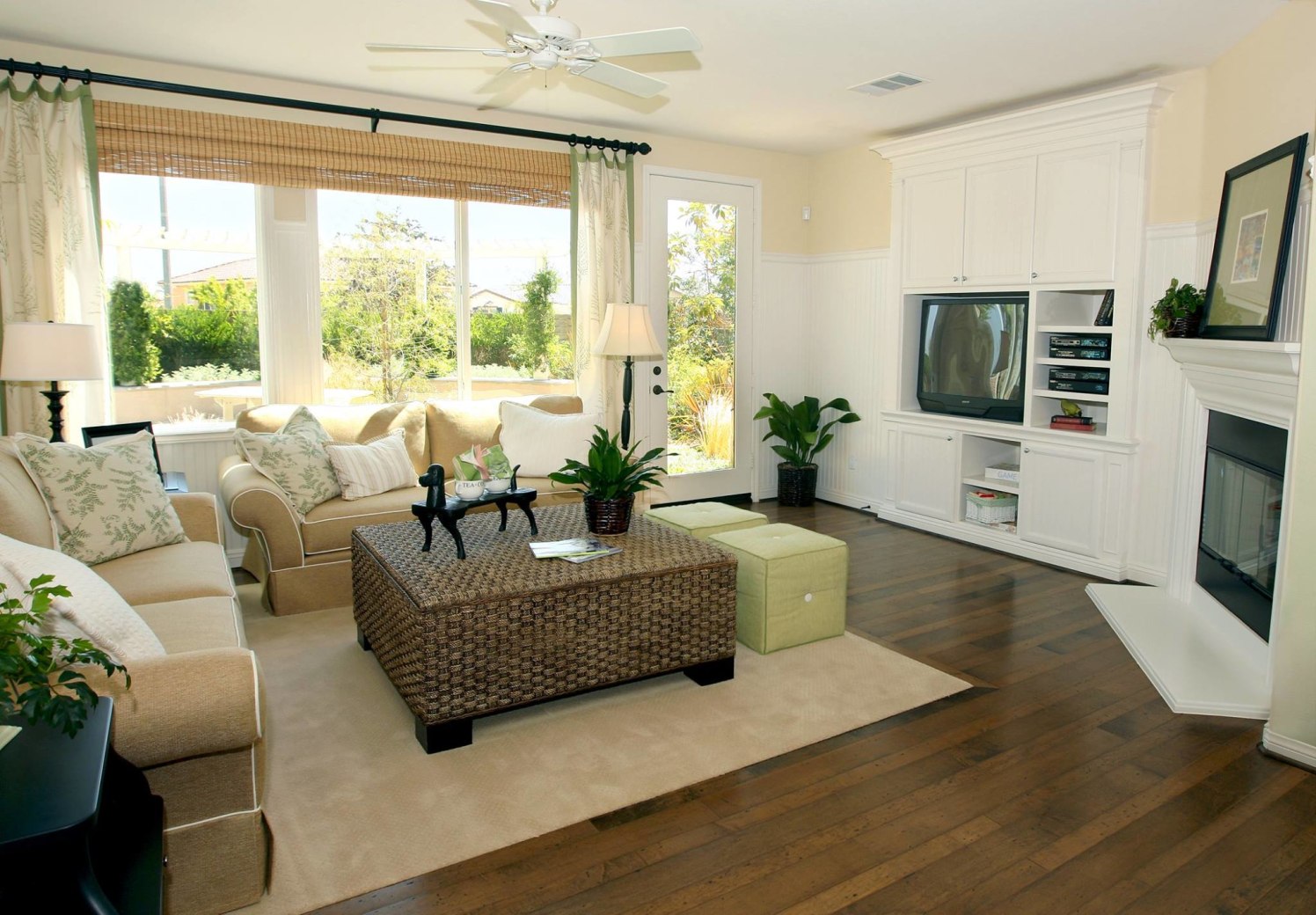 The Creamy Wood by Shruti Sodhi Living-room Contemporary | Interior Design Photos & Ideas