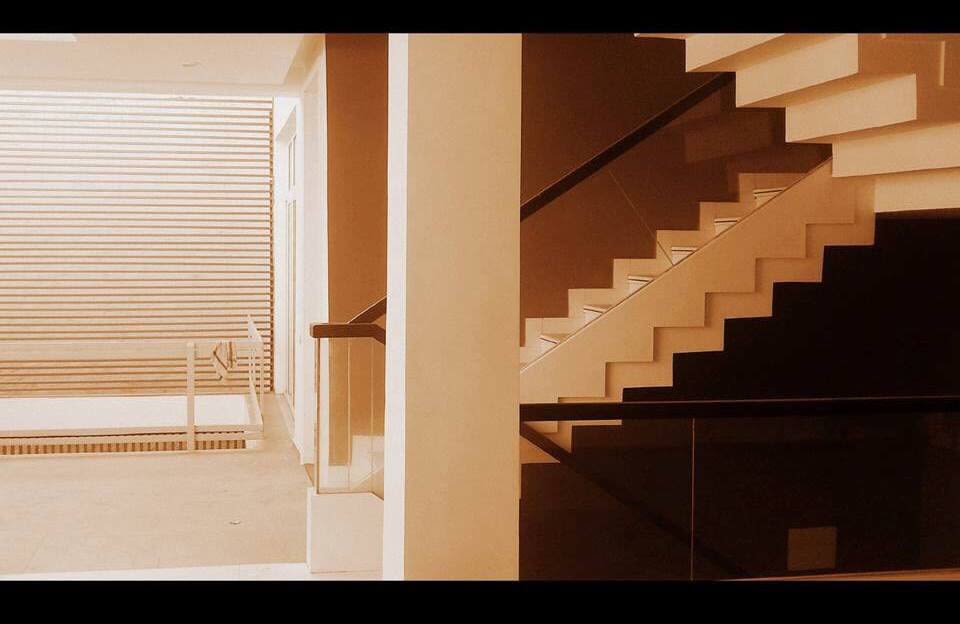 The Stair way by Space It Up Indoor-spaces Modern | Interior Design Photos & Ideas