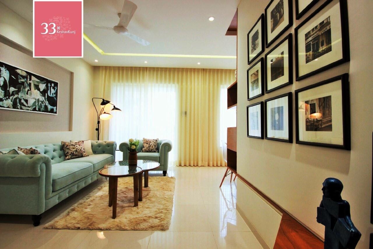 The Luxurious Entrance by Space It Up Living-room Contemporary | Interior Design Photos & Ideas