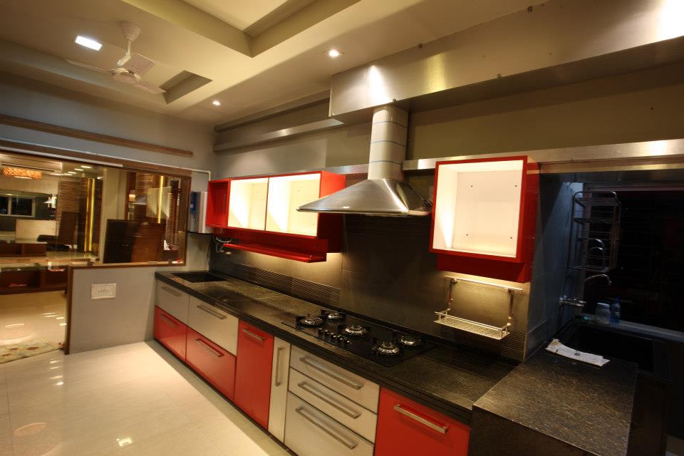 Red And White Modular Kitchen by Rajesh Basu Majumdar Modular-kitchen Contemporary | Interior Design Photos & Ideas