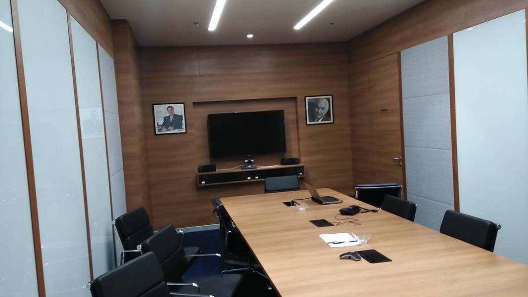 meeting room by Suryakant Sutar Modern | Interior Design Photos & Ideas