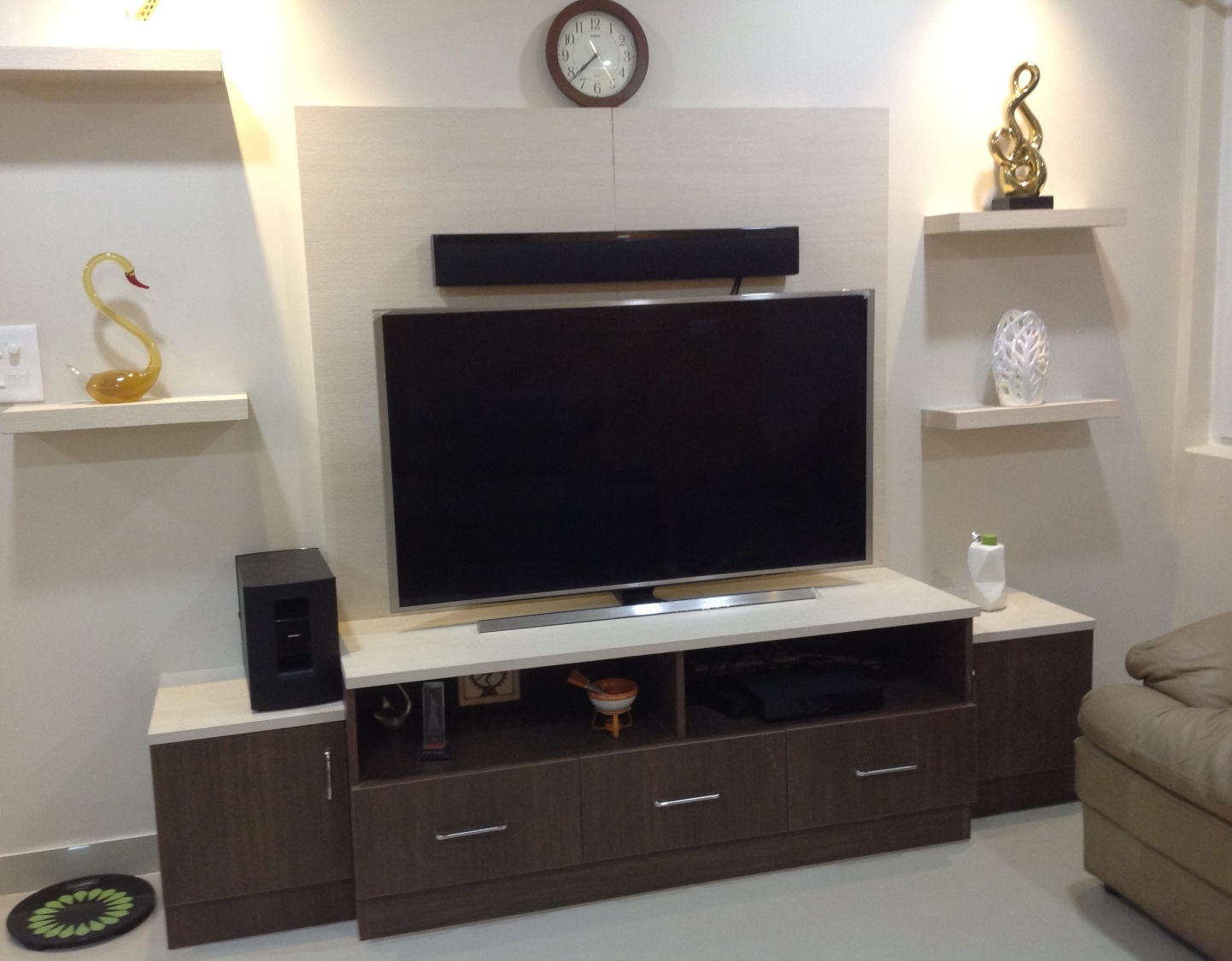 Home Theatre by Nikhil Bairi Modern | Interior Design Photos & Ideas