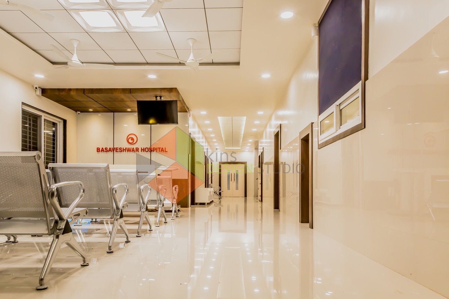 Hospital Waiting Hall with false ceiling and metal design chairs by Kinnera Naresh Modern | Interior Design Photos & Ideas