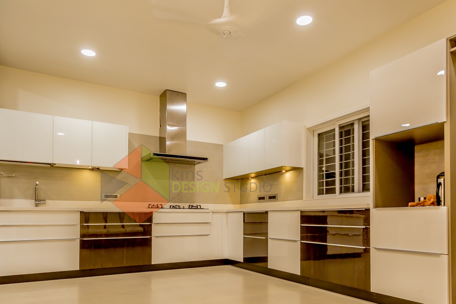 L shape Kitchen with white cabinets by Kinnera Naresh Modular-kitchen Modern | Interior Design Photos & Ideas