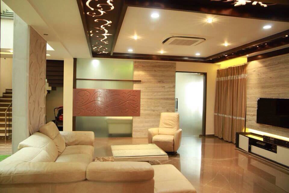 Golden Lair by Home Designs And Interiors Modern | Interior Design Photos & Ideas