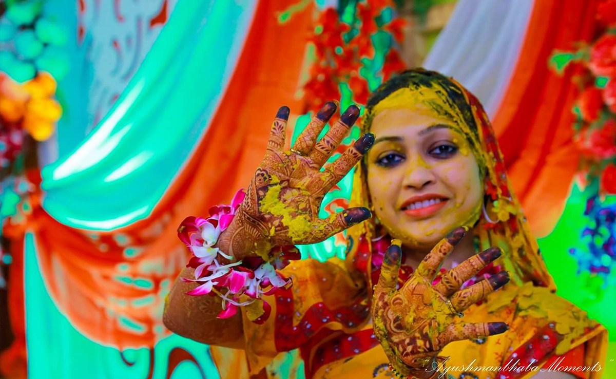 Haldi Shot by Ayushmanbhaba Moments Wedding-photography | Weddings Photos & Ideas