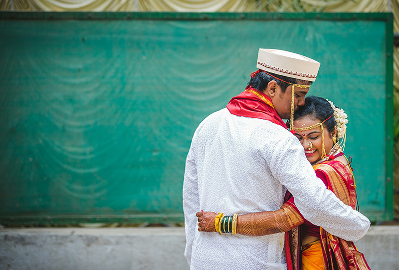 Couple Portrait by Samography Wedding-photography Bridal-jewellery-and-accessories | Weddings Photos & Ideas