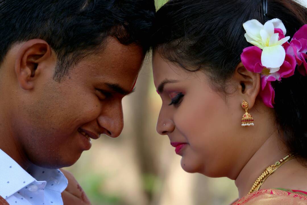 A Stunning Couple by Shubham Yelgunde Photography Wedding-photography Bridal-jewellery-and-accessories | Weddings Photos & Ideas