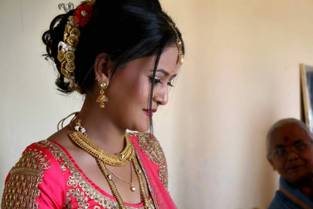 A Happy Bride by Shubham Yelgunde Photography Wedding-photography Bridal-jewellery-and-accessories | Weddings Photos & Ideas