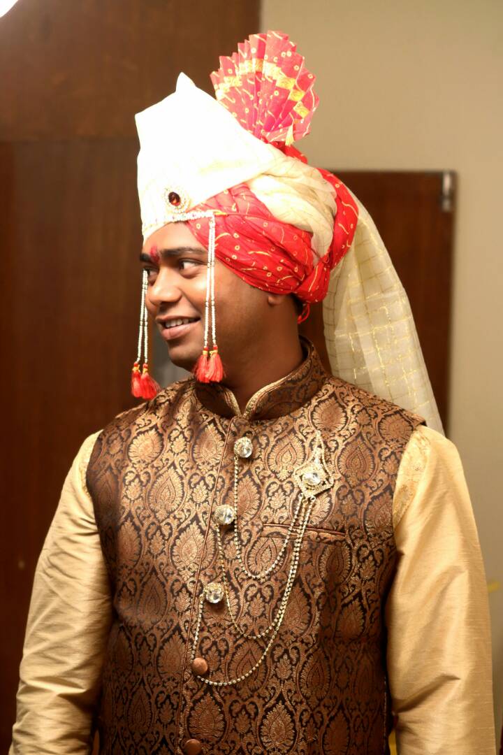Dashing Groom by Shubham Yelgunde Photography Wedding-photography Groom-wear-and-accessories | Weddings Photos & Ideas