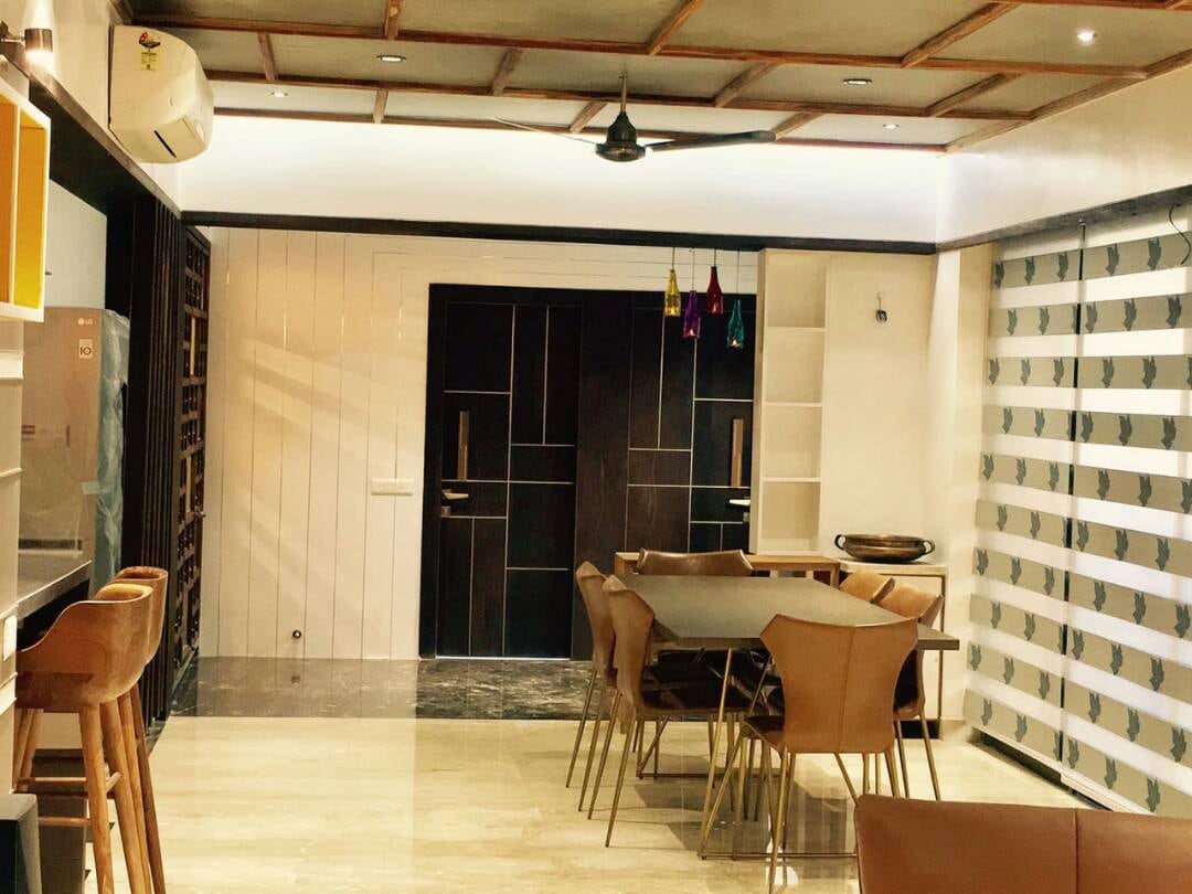 Modern Dining Table by Deepti Srivastava Dining-room Contemporary | Interior Design Photos & Ideas