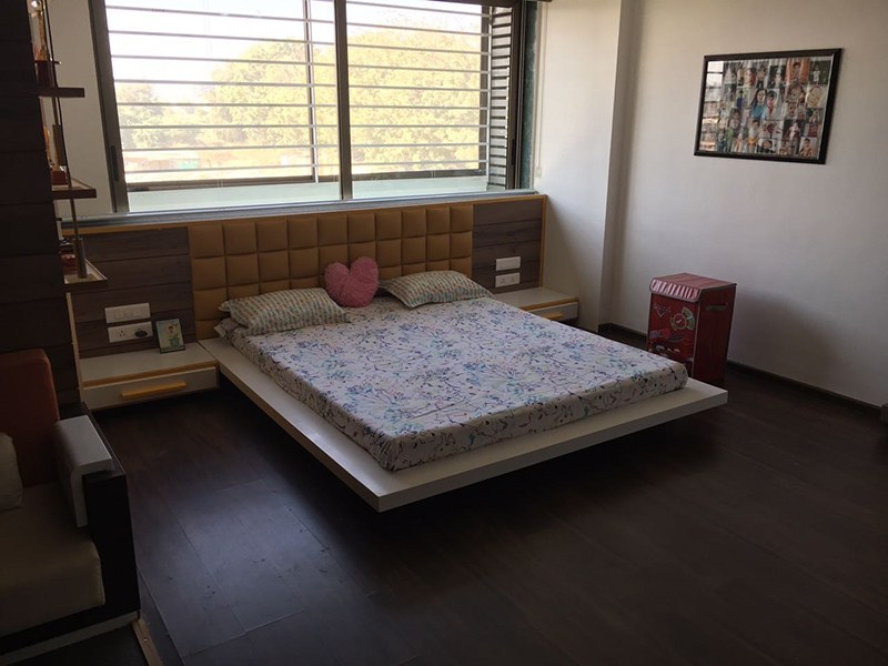 Modern Bed Room by Deepti Srivastava Bedroom Contemporary | Interior Design Photos & Ideas