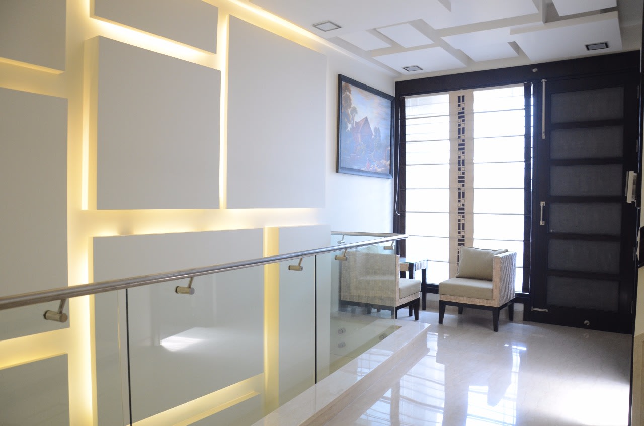 Luxurious lavatory by Luxe Diseno