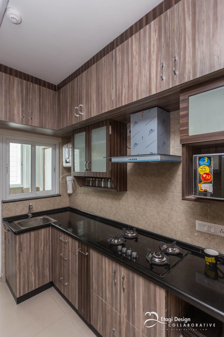 Modern Kitchen With Wooden Cabinets by Prashanth Nandiprasad Modular-kitchen Modern | Interior Design Photos & Ideas