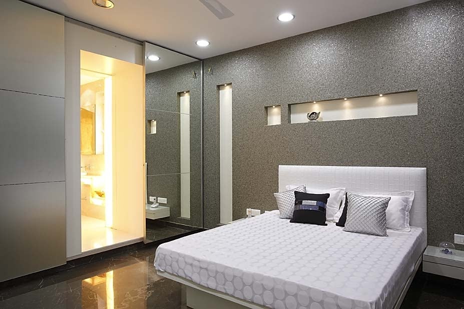 Bedroom with grey wall decor and false ceiling by Milind Kapadia Bedroom Contemporary | Interior Design Photos & Ideas