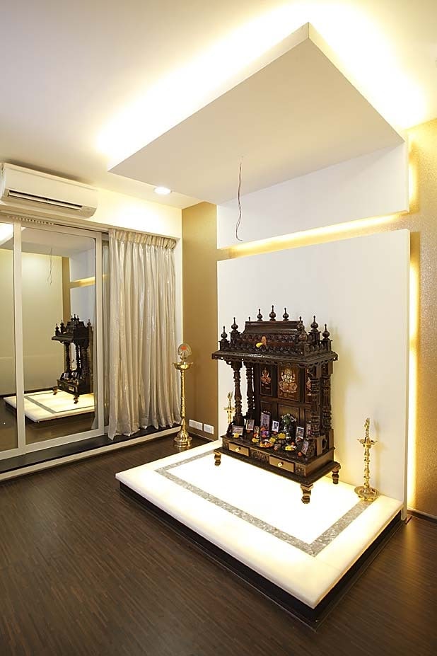 Prayer room with wooden flooring by Milind Kapadia Indoor-spaces Modern | Interior Design Photos & Ideas