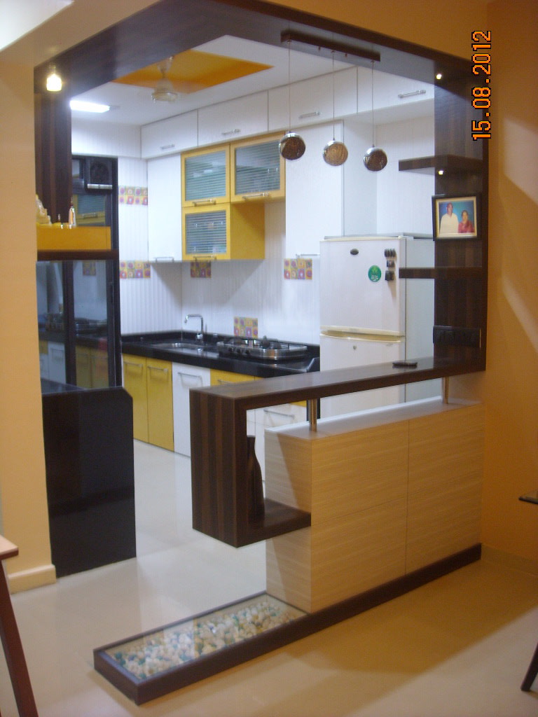 Easy Kitchen by Aparna Mayekar Varadkar Modern | Interior Design Photos & Ideas
