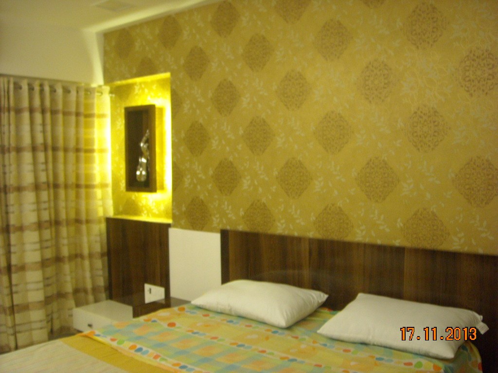 Yellow Is True by Aparna Mayekar Varadkar Modern | Interior Design Photos & Ideas