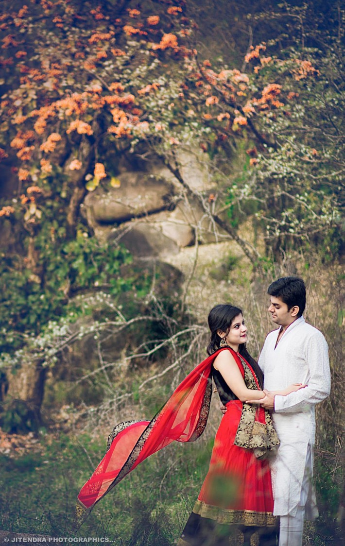 Flying stole by The Dark Room Photography Wedding-photography | Weddings Photos & Ideas