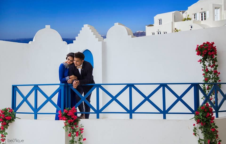 Love Gaze by Dushyant Gadara Wedding-photography | Weddings Photos & Ideas