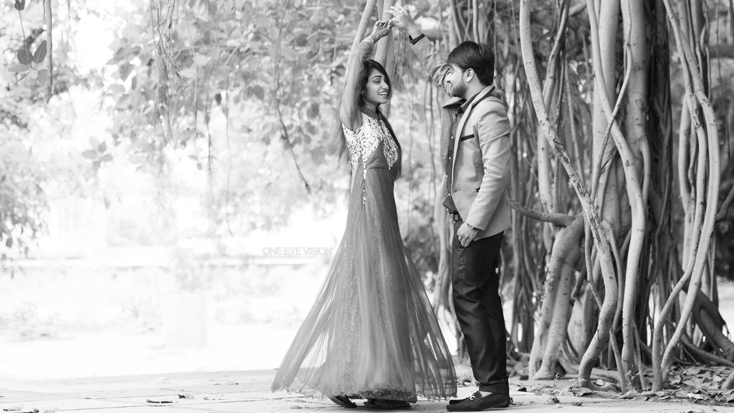 Pre-Wedding Shoot Ideas by WildCard Entertainment Wedding-photography | Weddings Photos & Ideas