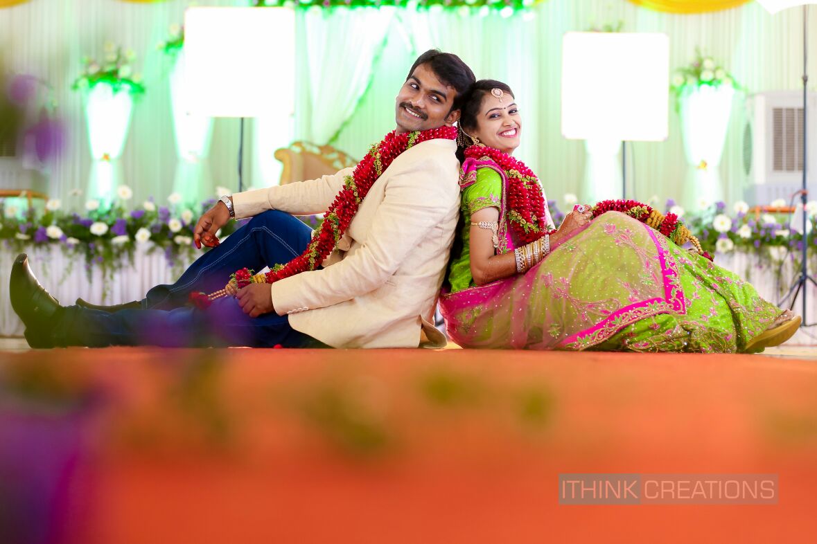 Bride and Groom Romantic Pose by Arun Ar Photography Wedding-photography | Weddings Photos & Ideas