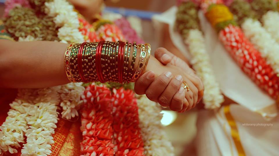 Bride Hand Shot by Whiteramp Photography Wedding-photography | Weddings Photos & Ideas