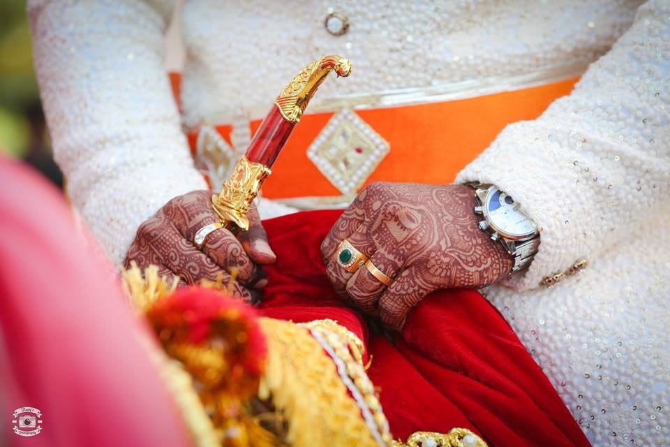 The sword by Fatty's Photography Wedding-photography | Weddings Photos & Ideas