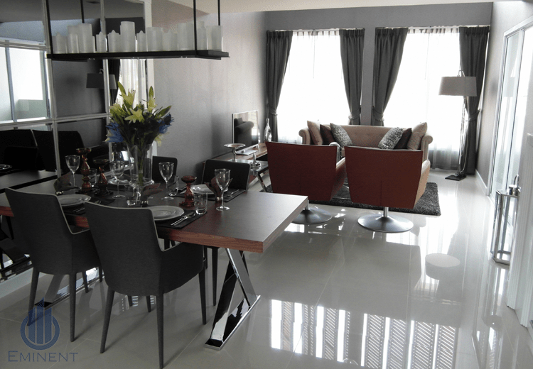 Best Of Both Worlds by Shyam Gupta Dining-room Modern | Interior Design Photos & Ideas