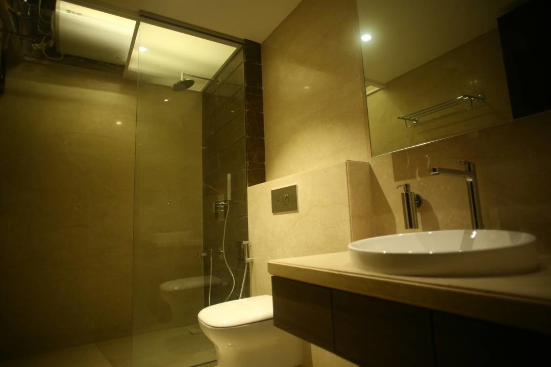 Walls of the Golden Glass by Kunal Krushna Borade Modern | Interior Design Photos & Ideas