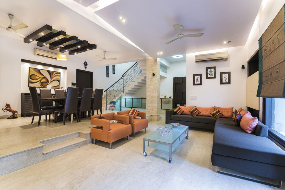Comfortable Living Space by Rahul Sharma Modern | Interior Design Photos & Ideas
