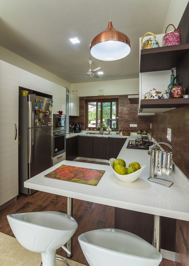 Peninsula Kitchen by Rahul Sharma Modern | Interior Design Photos & Ideas