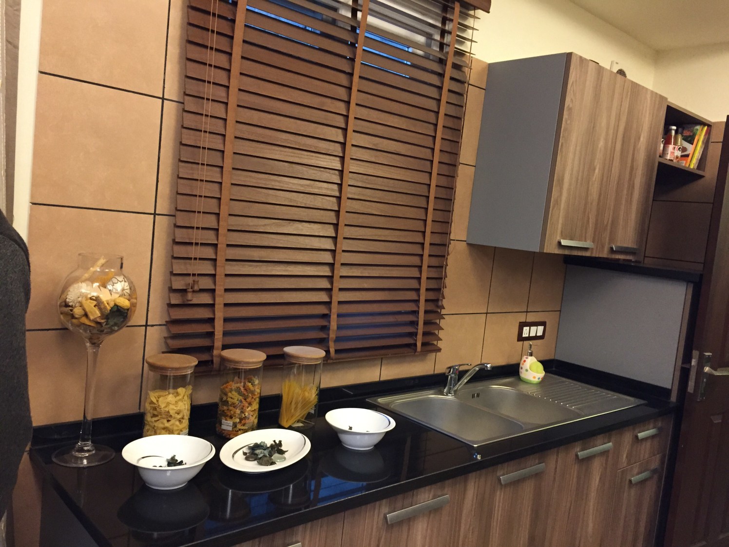 Modular Kitchen by Deepali Garg Modern | Interior Design Photos & Ideas