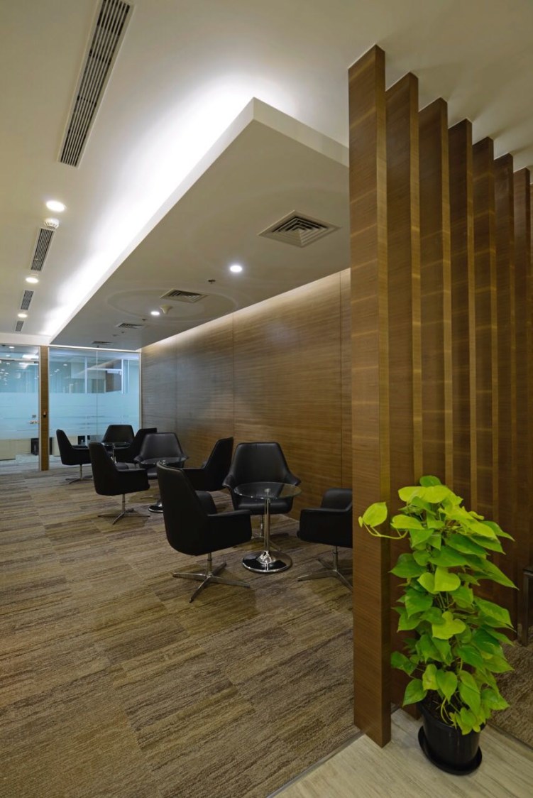 Office Space by Akash Kanojia Modern | Interior Design Photos & Ideas