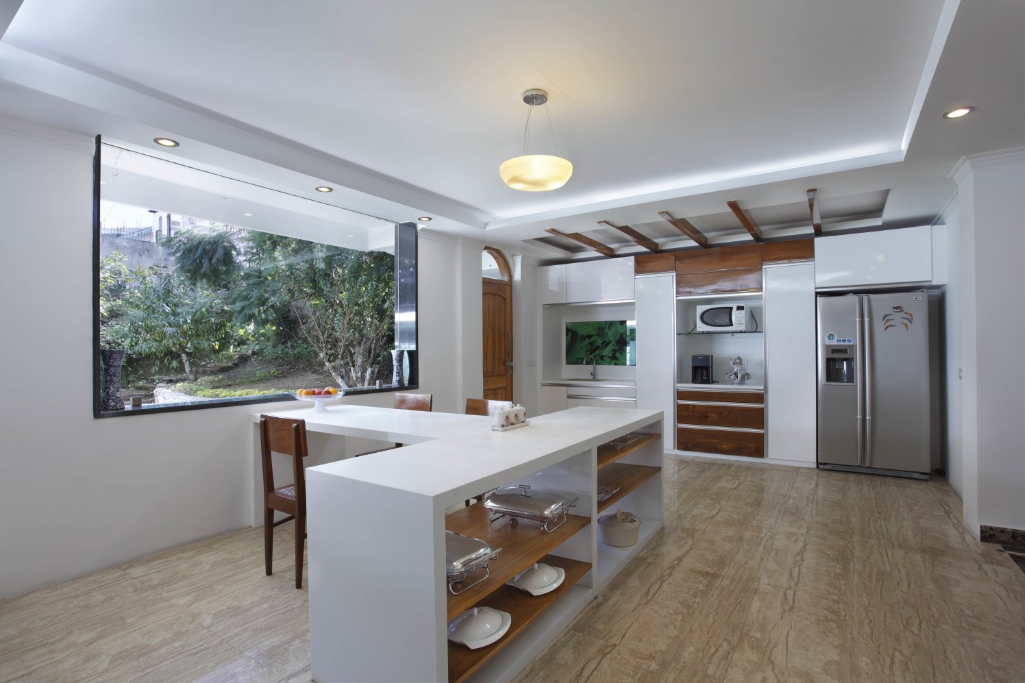 Modular Kitchen With Wooden Flooring by Prashant Ghosh Modular-kitchen Modern | Interior Design Photos & Ideas