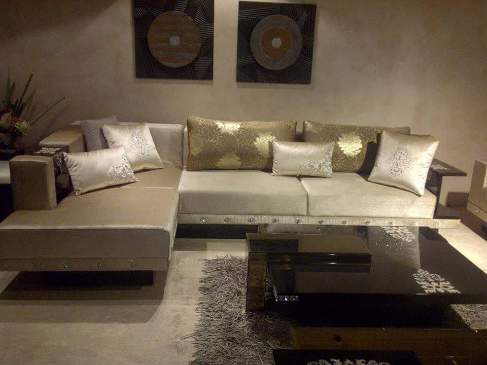 Relaxing Couch by Chakravarthi Modern | Interior Design Photos & Ideas