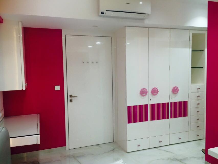 White Shade Wardrobe Style by Prashant jain Bedroom Modern | Interior Design Photos & Ideas