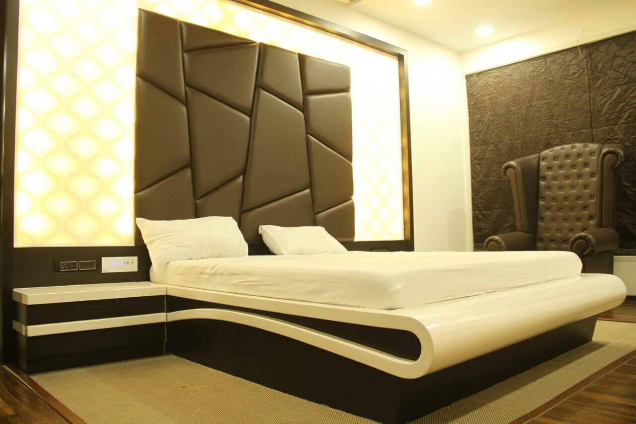 The Glittering Haven by bharath kumar gehlot Modern | Interior Design Photos & Ideas