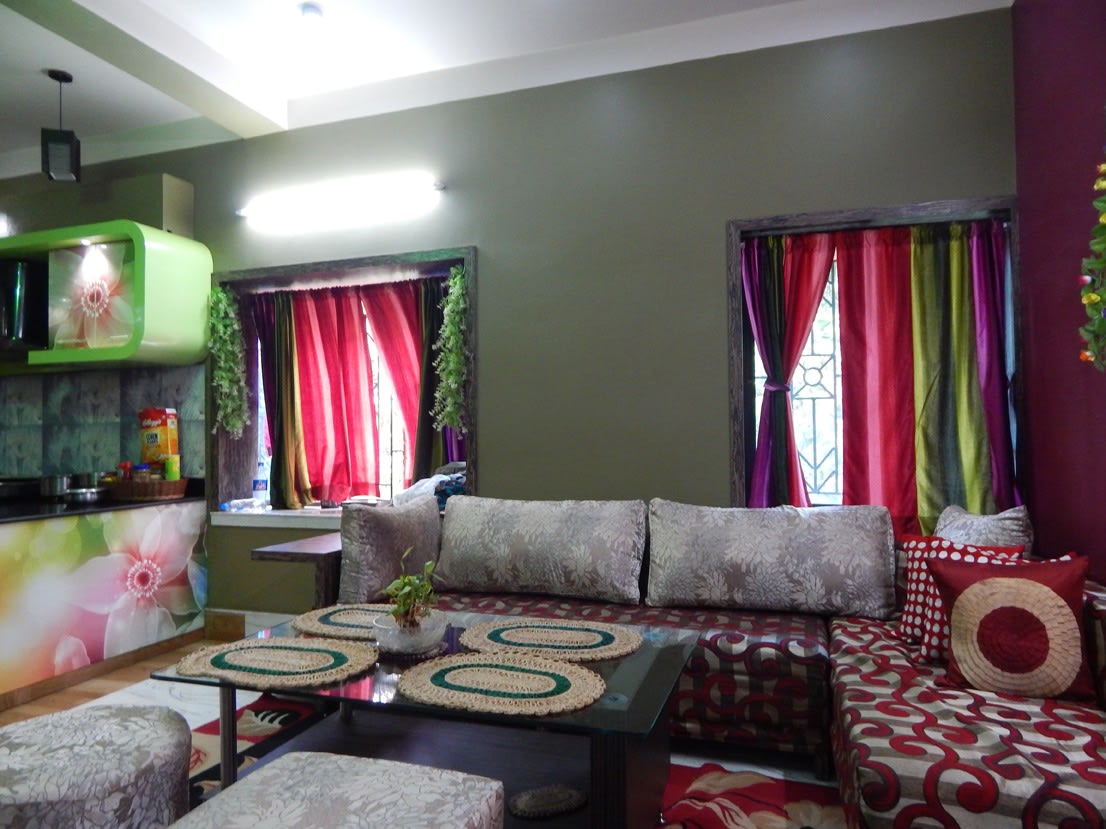 Retro Living Room by Manik Chowdhury Living-room Eclectic | Interior Design Photos & Ideas