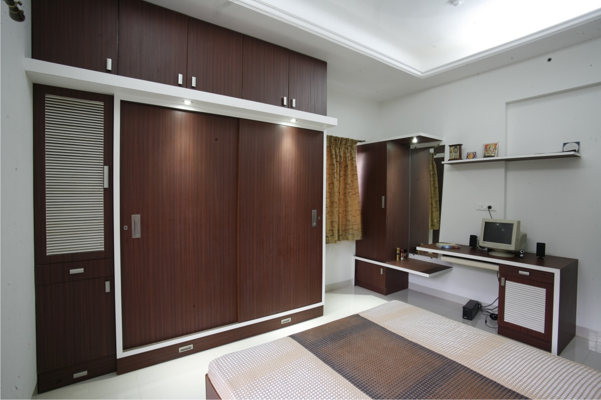 Ebony Wood Wardrobe With Sliding door by Rajas Joshi Bedroom Modern | Interior Design Photos & Ideas