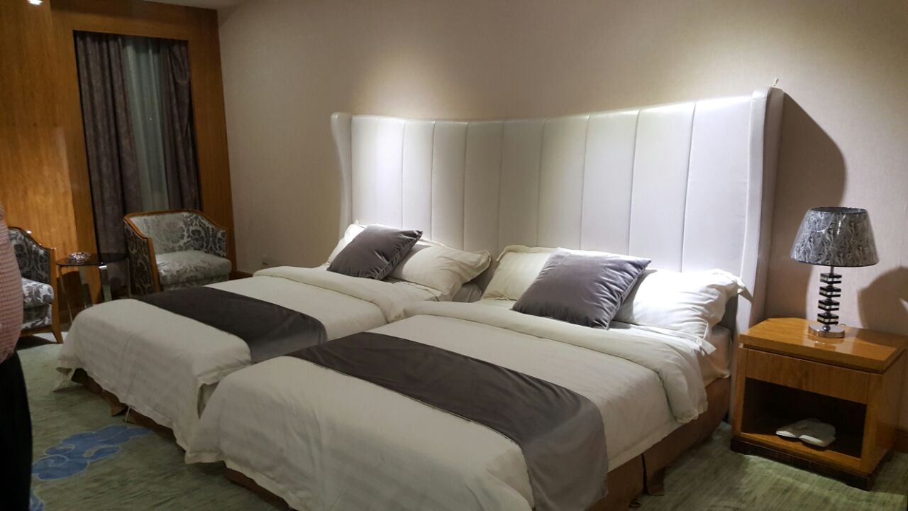 Bedroom by Akshay Sharma Modern | Interior Design Photos & Ideas