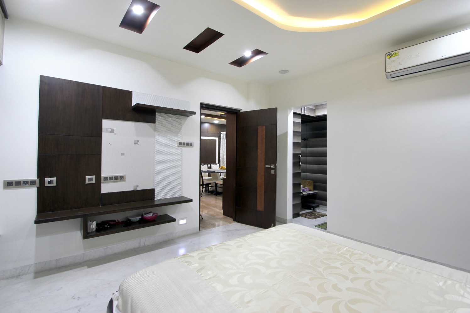 The White Heaven by Usha Kiran Modern | Interior Design Photos & Ideas