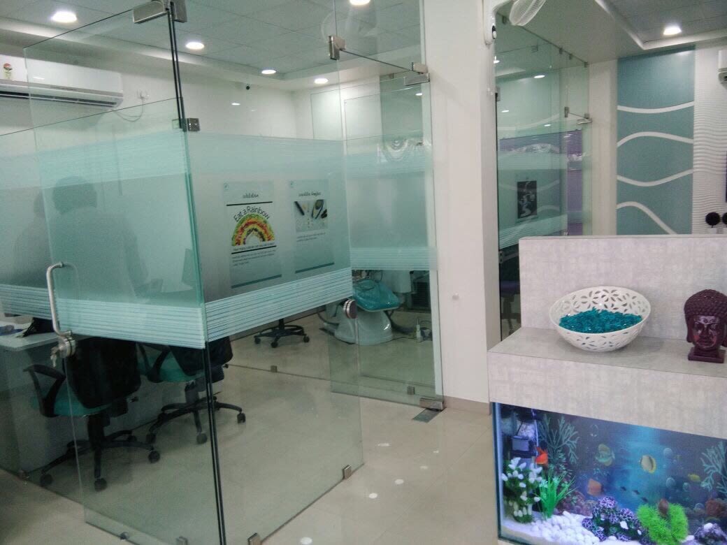 Private workspaces and offices by Dhwani Patel Contemporary | Interior Design Photos & Ideas