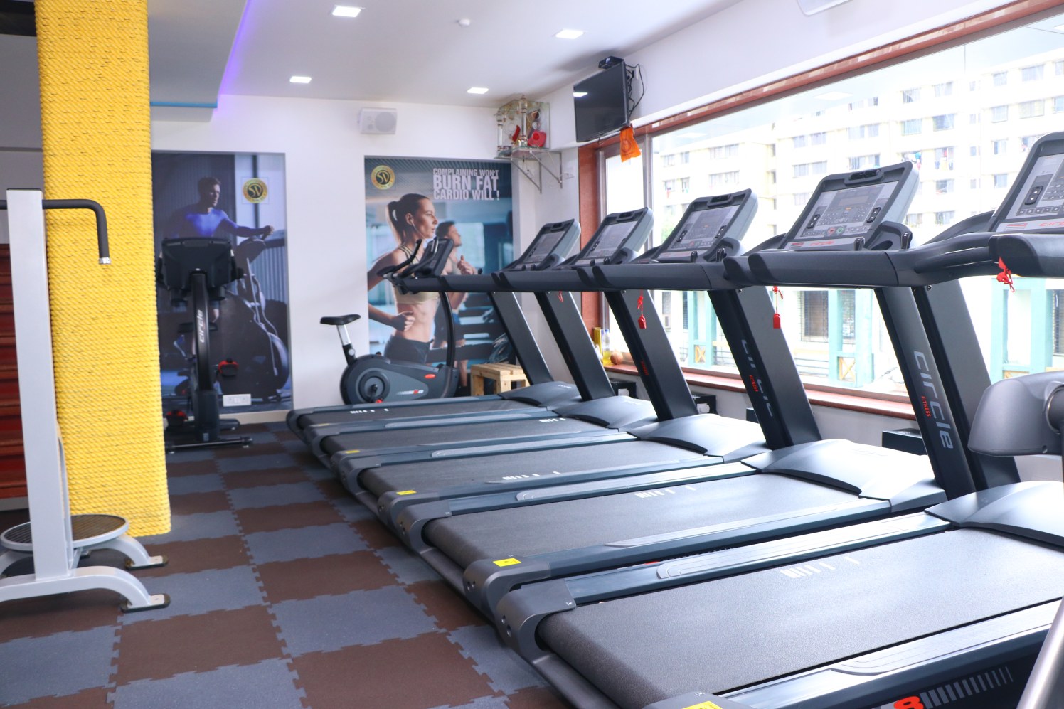 Gym by Rupali Naik Modern | Interior Design Photos & Ideas