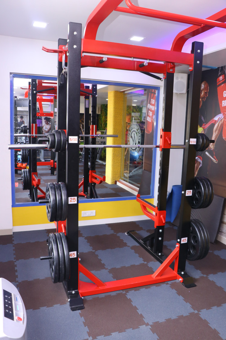 Gym by Rupali Naik Modern | Interior Design Photos & Ideas